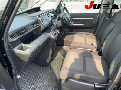 HONDA STEPWGN SPADA