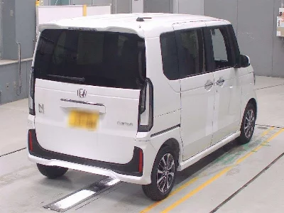 Honda N BOX CUSTOM