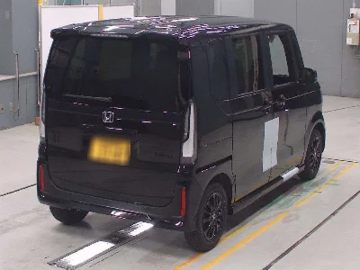 Honda N BOX CUSTOM