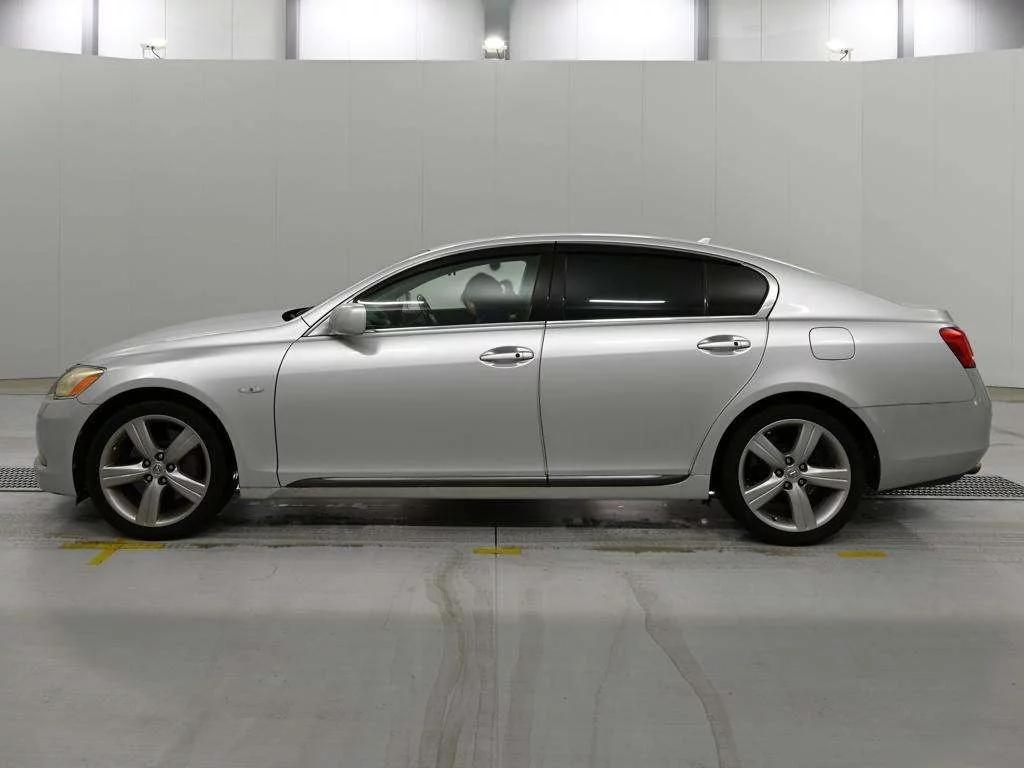 Lexus GS  с аукциона в Японии