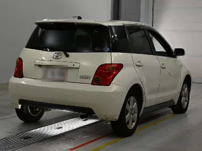 Toyota Ist