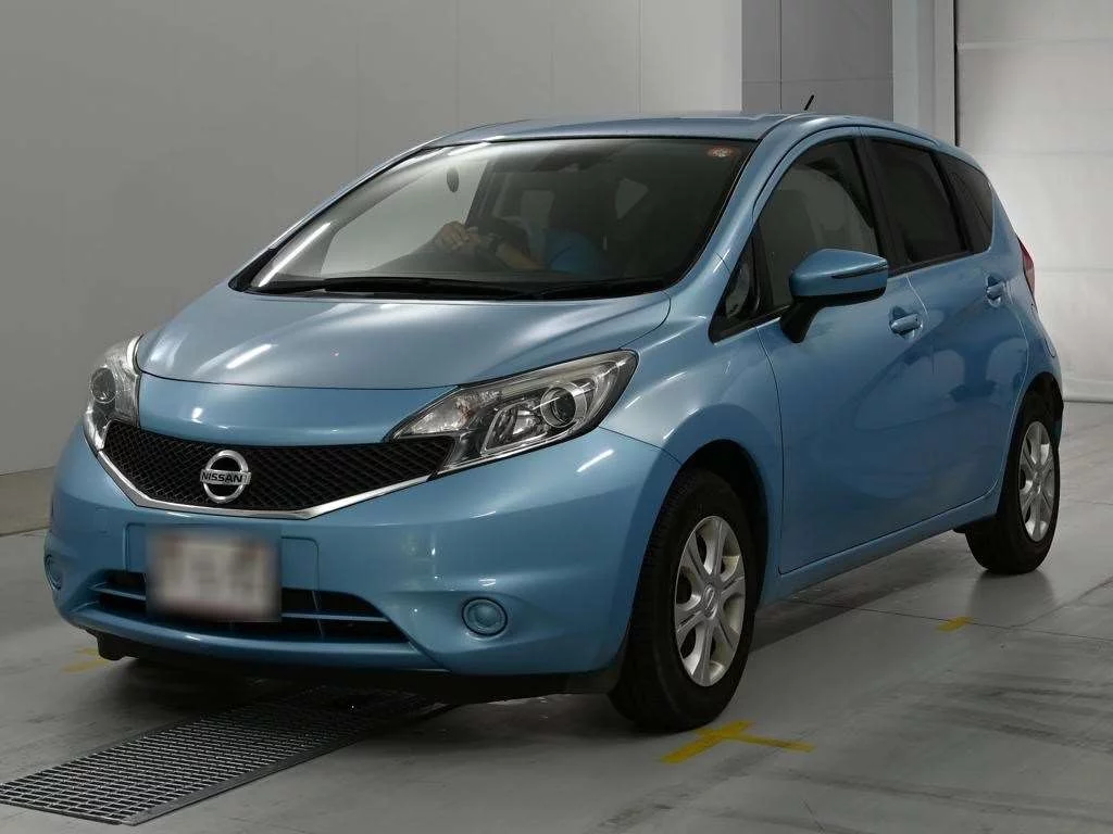 Nissan Note  с аукциона в Японии