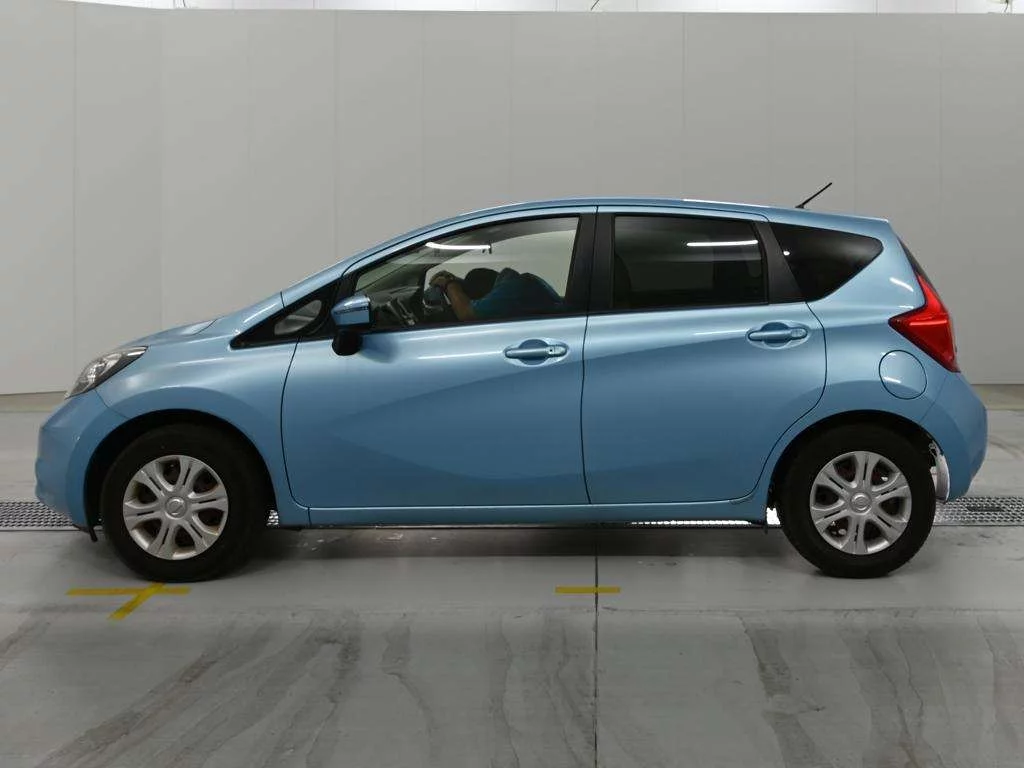 Nissan Note  с аукциона в Японии