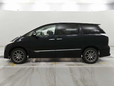 Toyota Estima Hybrid