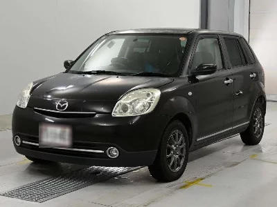 Mazda Verisa
