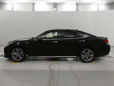 Toyota CROWN MAJESTA
