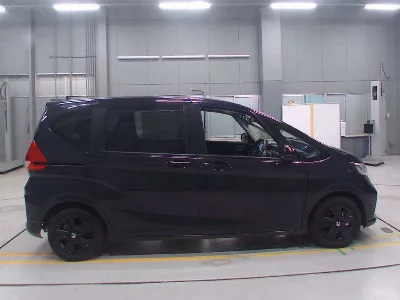 HONDA FREED HYBRID