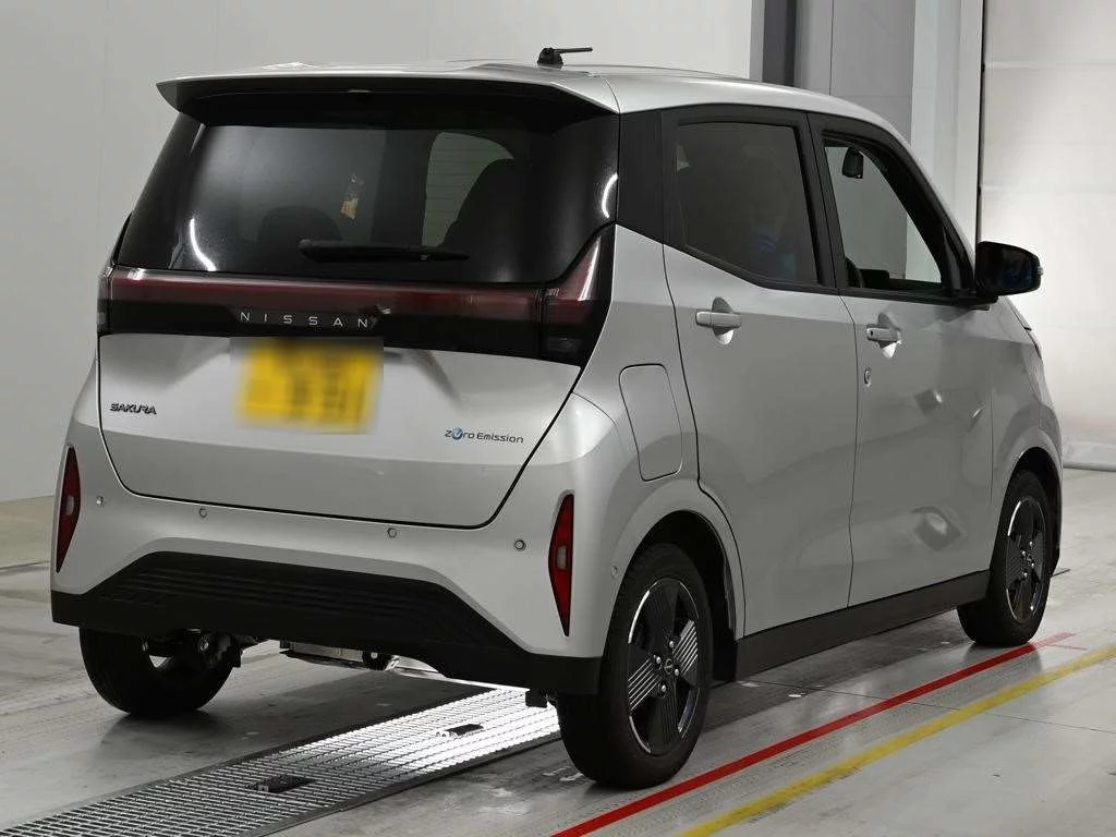 Nissan Sakura  с аукциона в Японии