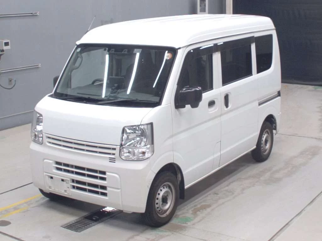 Nissan NV100 Clipper  с аукциона в Японии