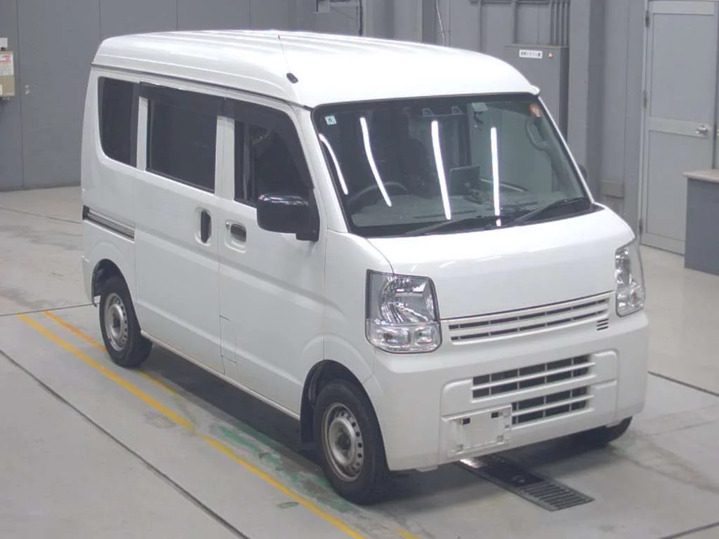 Nissan NV100 Clipper  с аукциона в Японии