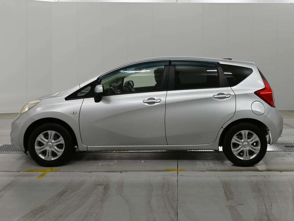 Nissan Note  с аукциона в Японии