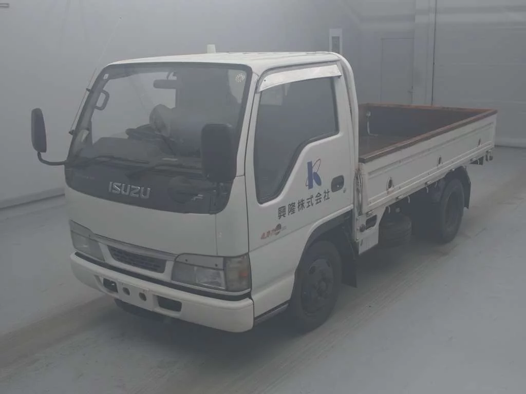 Isuzu Elf  с аукциона в Японии