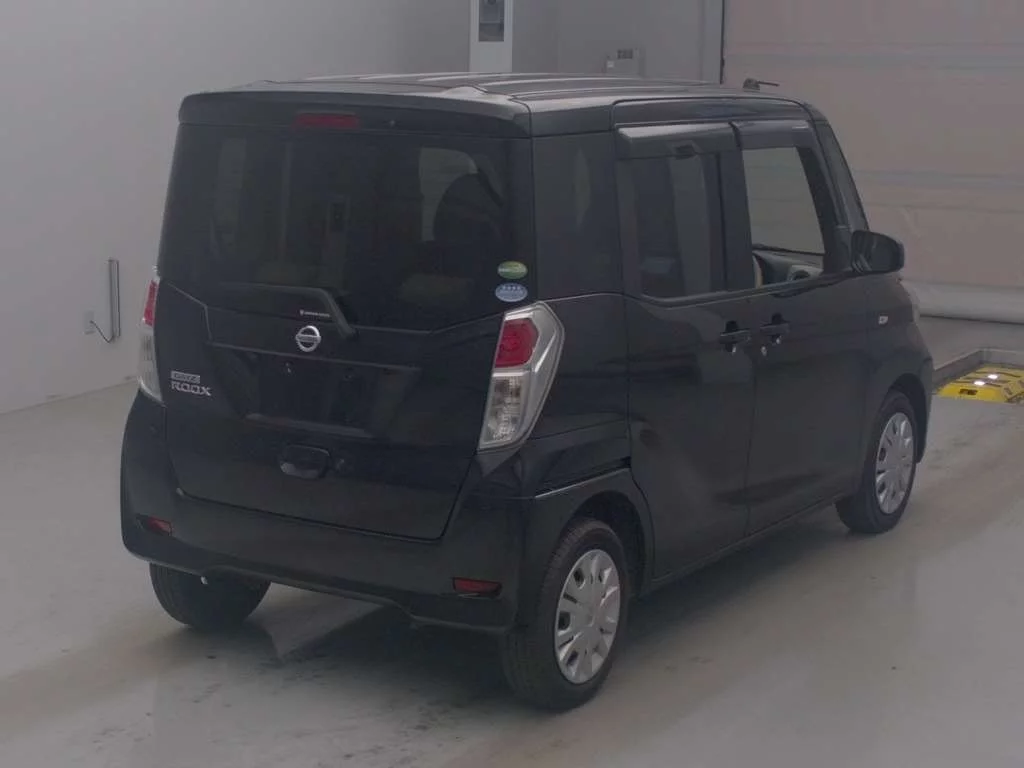 Nissan Dayz Roox  с аукциона в Японии