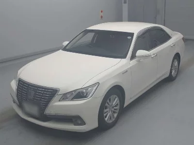 Toyota CROWN HYBRID