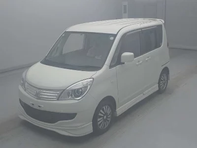 Mitsubishi Delica D:2