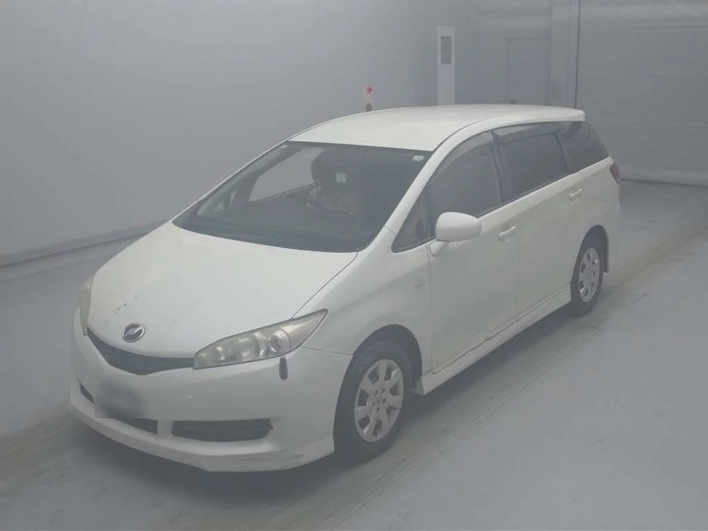 Toyota Wish  с аукциона в Японии
