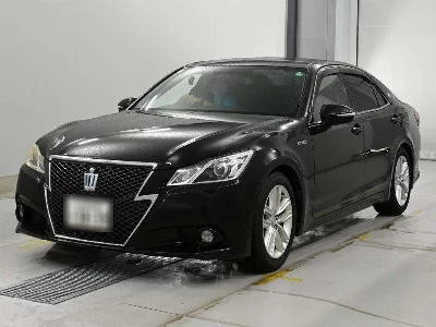 Toyota CROWN HYBRID