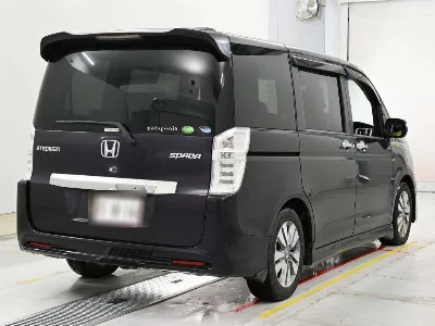 Honda STEPWGN SPADA