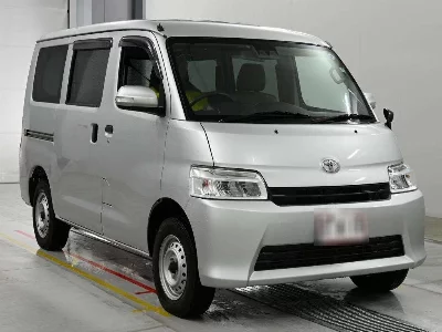 TOYOTA TOWN ACE VAN