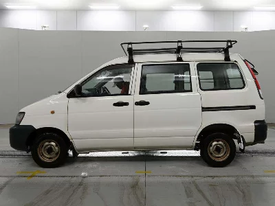 Toyota LiteAce Van