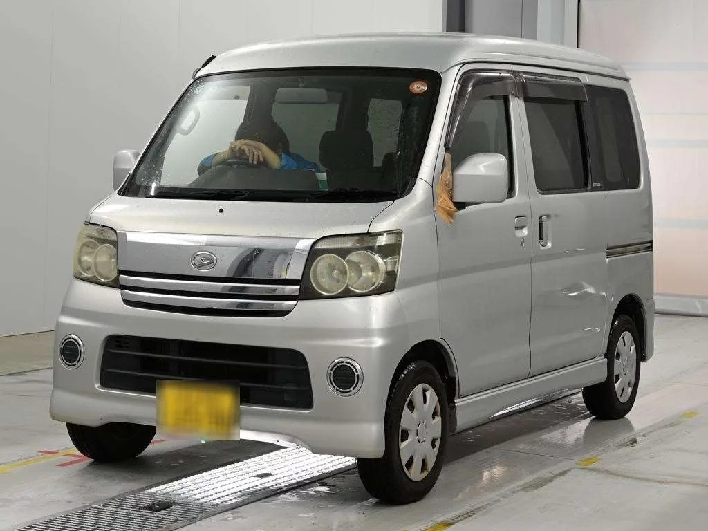 Daihatsu Atrai  с аукциона в Японии
