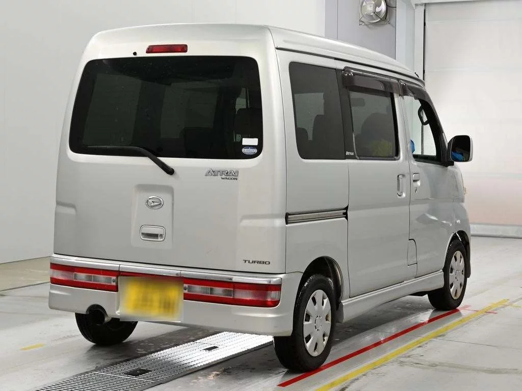 Daihatsu Atrai  с аукциона в Японии