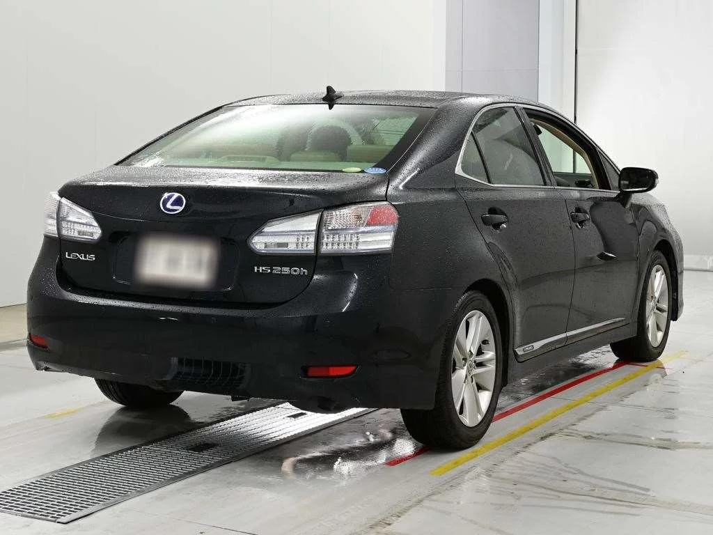 Lexus HS250h  с аукциона в Японии