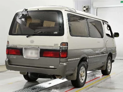 Toyota HIACE WAGON