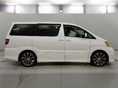 Toyota ALPHARD V