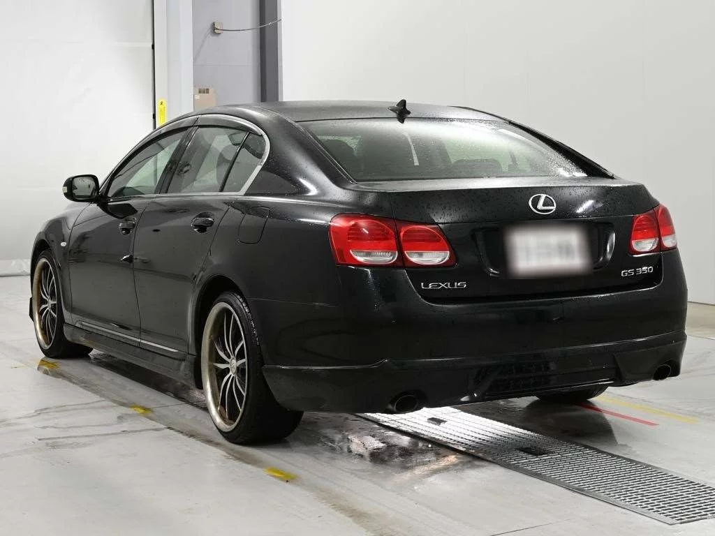 Lexus GS  с аукциона в Японии