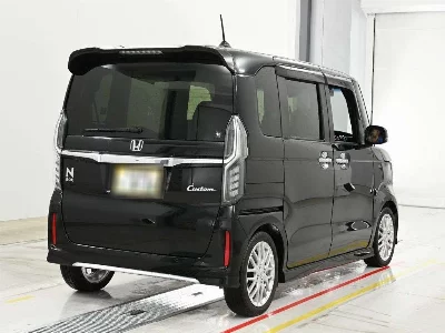 HONDA N BOX CUSTOM