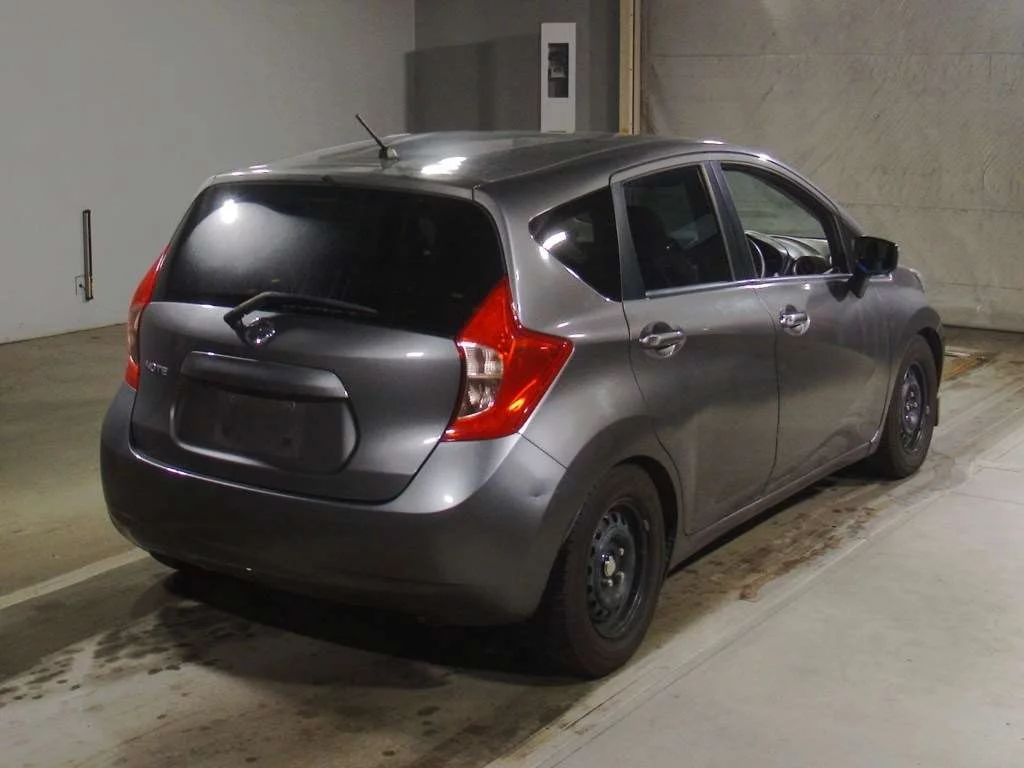 Nissan Note  с аукциона в Японии