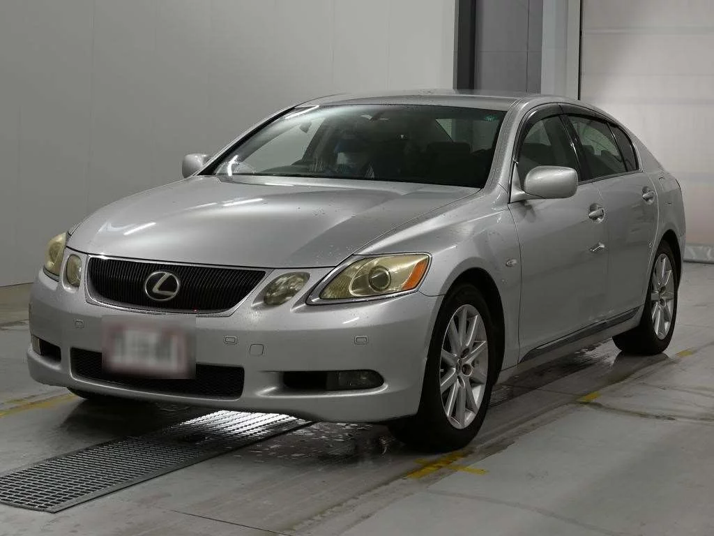 Lexus GS  с аукциона в Японии