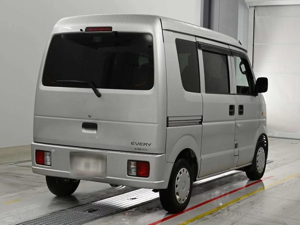 Suzuki Every  с аукциона в Японии