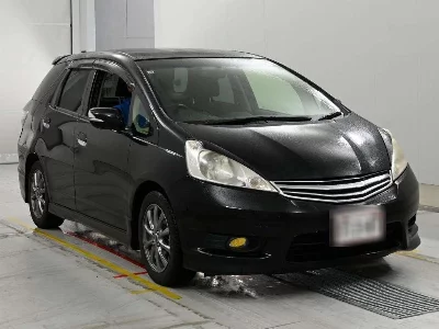 Honda FIT SHUTTLE HYBRID