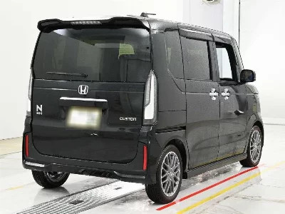 Honda N BOX CUSTOM