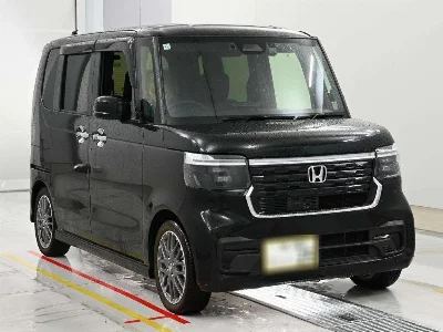 Honda N BOX CUSTOM