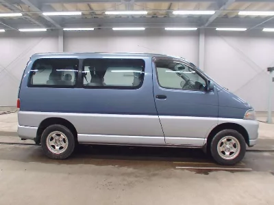 Toyota Hiace Regius