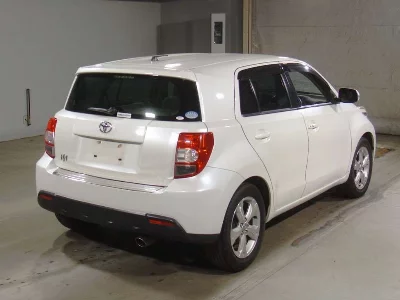 Toyota Ist