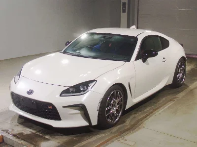 TOYOTA GR86