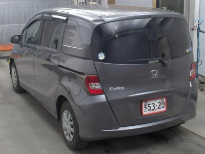 Honda Freed Spike
