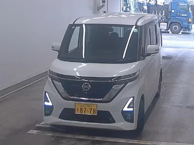 NISSAN ROOX