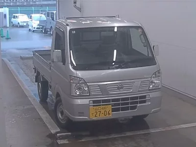 NISSAN NT100 CLIPPER