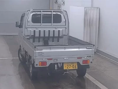 NISSAN NT100 CLIPPER