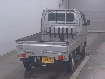 NISSAN NT100 CLIPPER