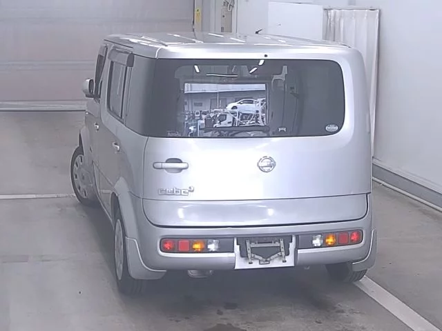Nissan Cube Cubic  с аукциона в Японии