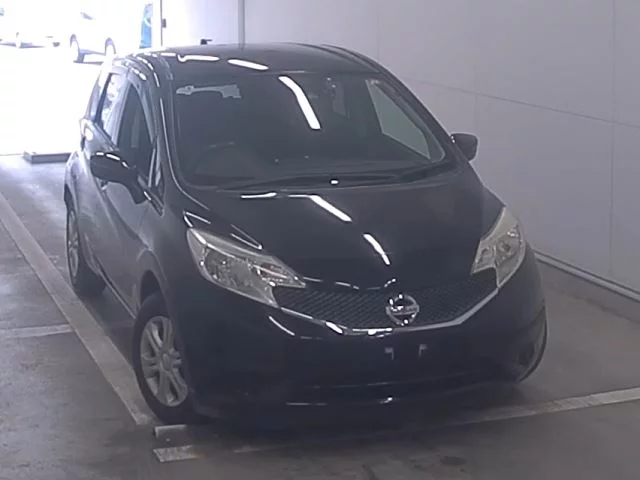Nissan Note  с аукциона в Японии