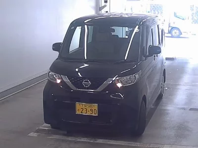 NISSAN ROOX