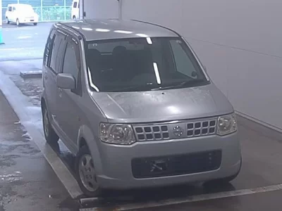 Nissan Otti