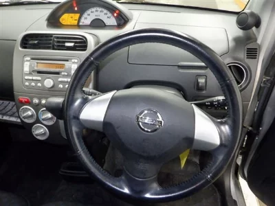 Nissan Otti